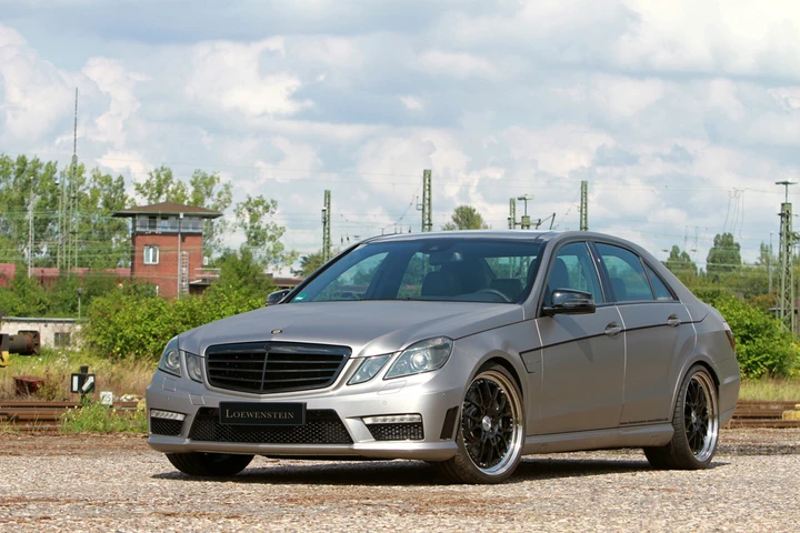 Mercedes Classe E-LM63-700 by Loewenstein