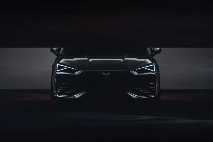 Cupra Leon: un nuovo teaser prima del debutto