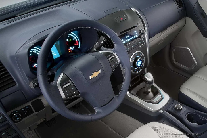 Chevrolet Trailblazer, prime immagini ufficiali