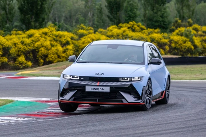 Hyundai IONIQ 5 N: la prima elettrica che parla il linguaggio della pista