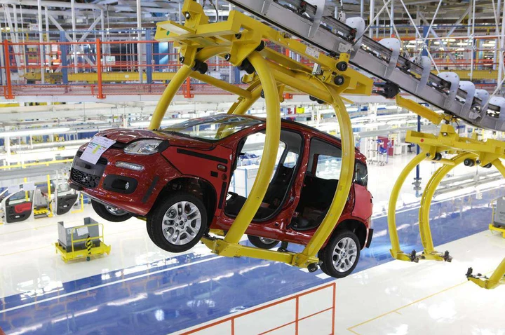 Fiat: lo sciopero delle bisarche ferma Pomigliano