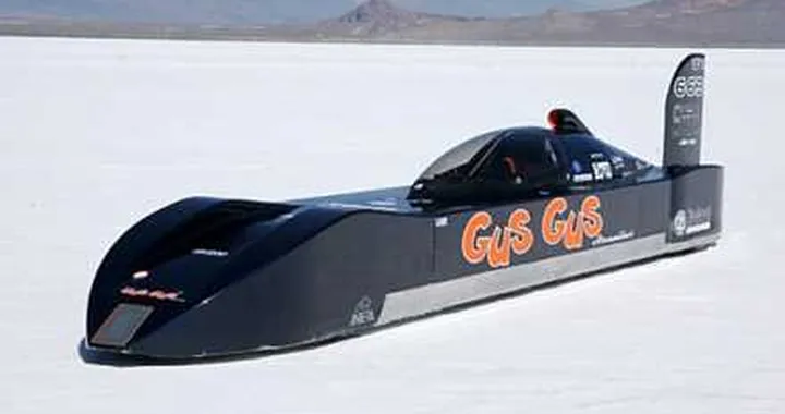 Gus Gus: arriva a Milano l'auto italiana da 483 km/h