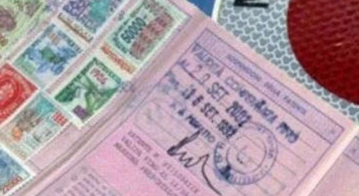 Al volante per 40 anni senza patente: denunciato