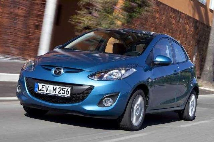 Mazda 2 2011: il restyling la fa più parsimoniosa