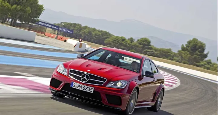 Mercedes C63 AMG Coupé Black Series