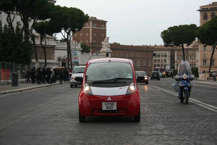 Mitsubishi i-MiEV Test Drive