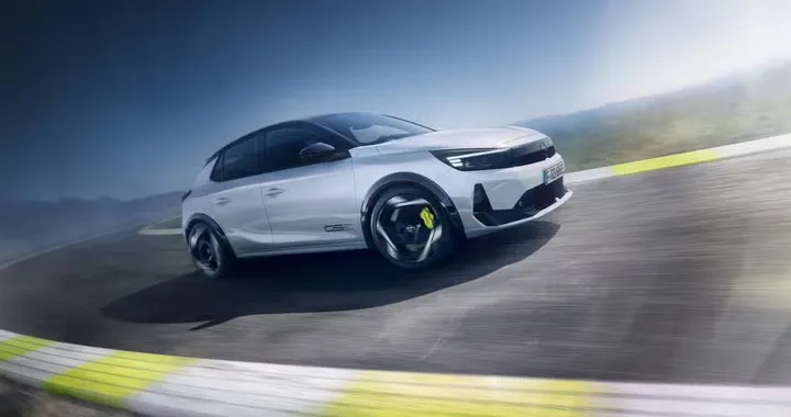 Opel Corsa GSE: 281 CV per la hot hatch elettrica più potente di sempre
