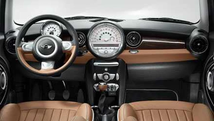 Mini Goodwood: l’inglesina si veste da Rolls
