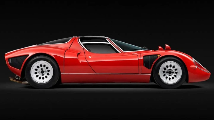 PPW R33: il tributo artigianale che reinventa la leggenda Alfa Romeo 33 Stradale
