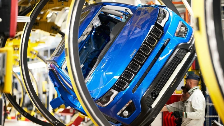 Produzione auto, Italia in crisi: -23% mentre Francia e Germania crescono