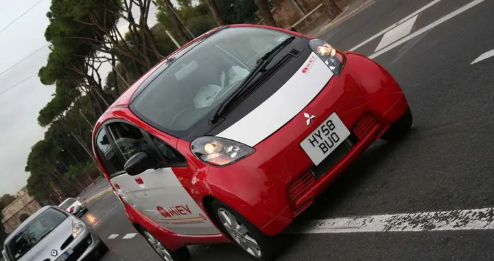 Su strada con la Mitsubishi i-MiEV