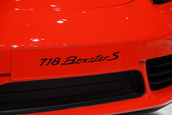 Porsche 718 Boxster S