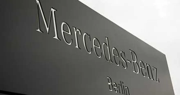 Mercedes, dal 2012 nuovi motori elettrici