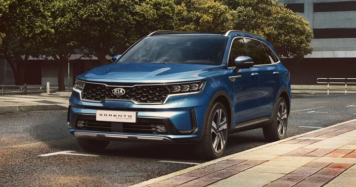 Kia Sorento ibrida plug-in: immagini ufficiali
