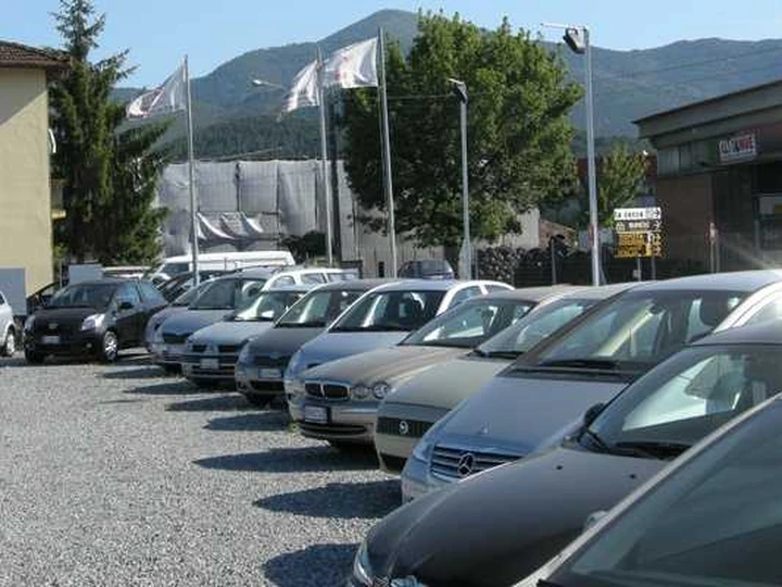Mercato dell'usato in calo nel mese di ottobre