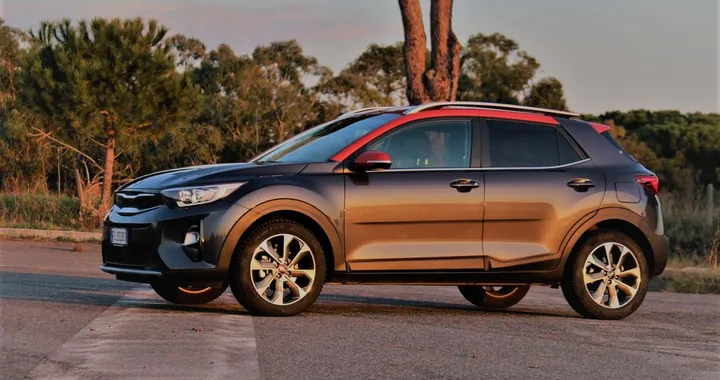 KIA Stonic 1.0 T-GDI: la prova su strada