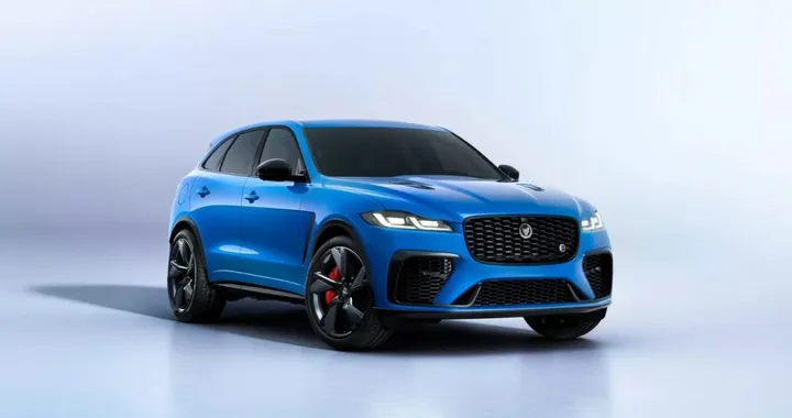 Jaguar F-Pace SVR 575 Ultimate: il canto del cigno del V8