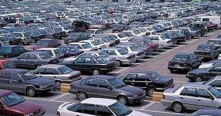 Più difficile scegliere un'auto che... investire
