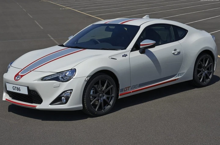 Toyota GT86 Blanco: nuova serie speciale