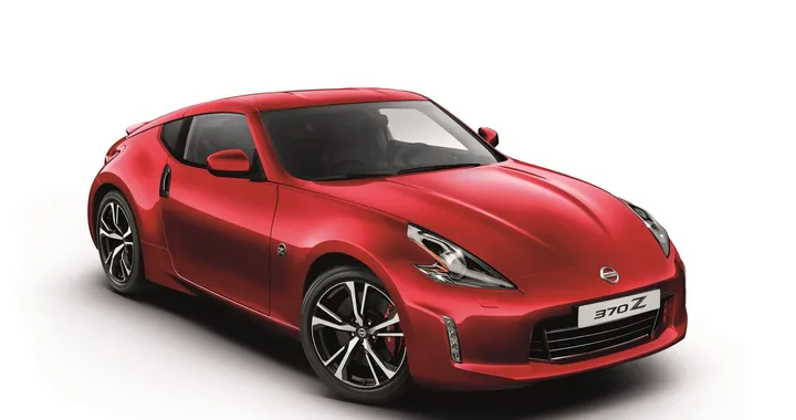 Nissan 370Z 2018: debutta un nuovo capitolo della sportiva nipponica