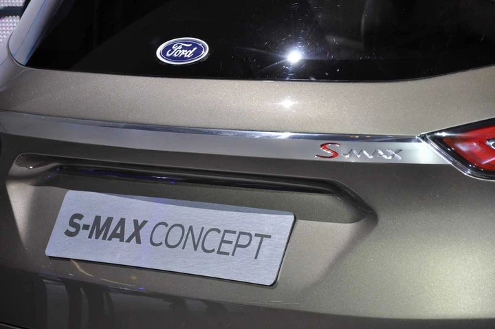 Ford S-Max Concept al Salone di Francoforte 2013