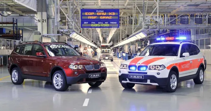 Bmw X3: esce di scena la prima generazione