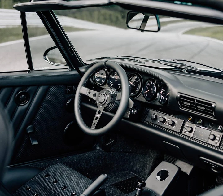 Sacrilege Motors Blackbird Porsche 911
