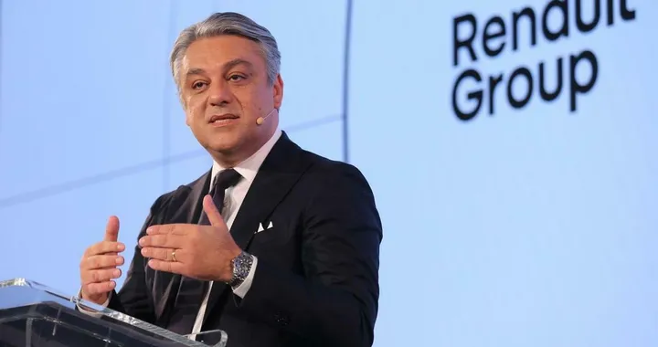 Renault, Luca de Meo: ‘Diventeremo completamente elettrici entro il 2030’