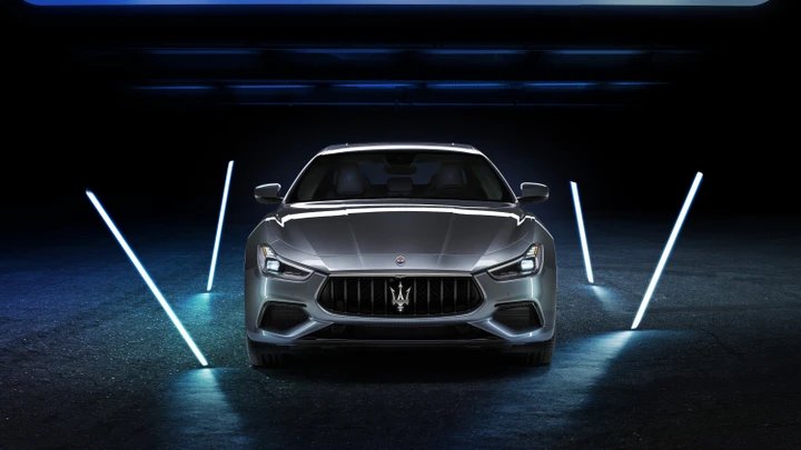 Maserati Ghibli Hybrid: immagini ufficiali