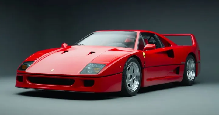 Ferrari F40 del 1989 all'asta a Monte Carlo: solo 1799 km