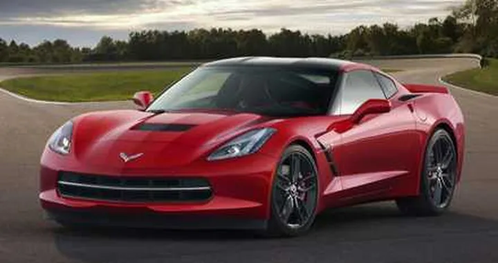 Corvette Stingray, all’asta il primo esemplare