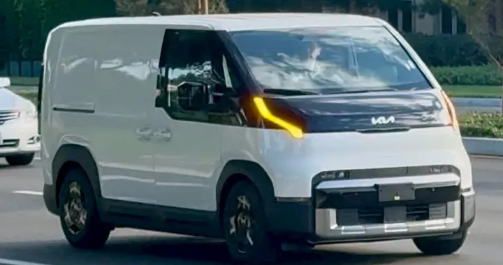 Il mistero della Kia PV5: test segreti o debutto imminente negli Stati Uniti?