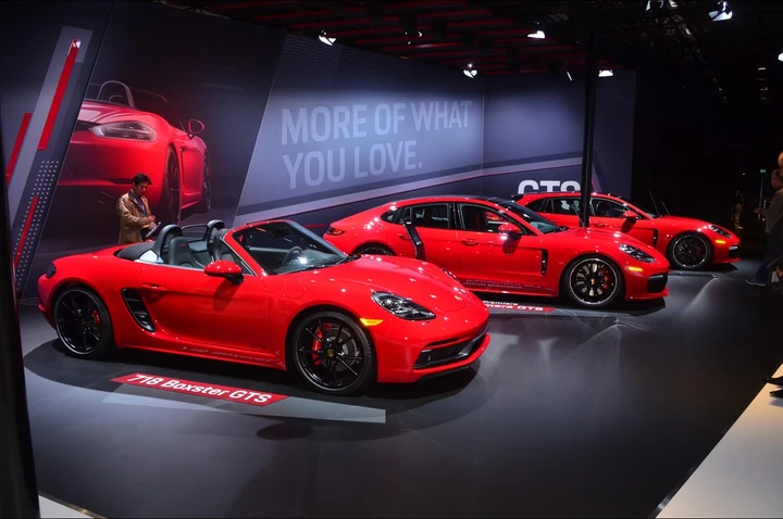 Lo stand Porsche al Salone di Los Angeles 2018