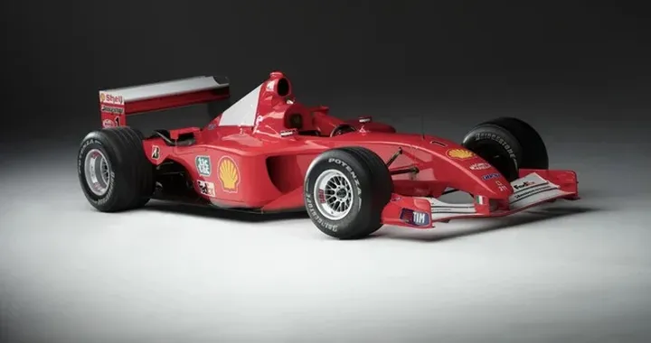 La Ferrari F2001 di Schumacher va all’asta: un pezzo di storia in vendita