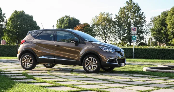 Renault Captur Iconic e Excite: prezzi da 22.600 euro