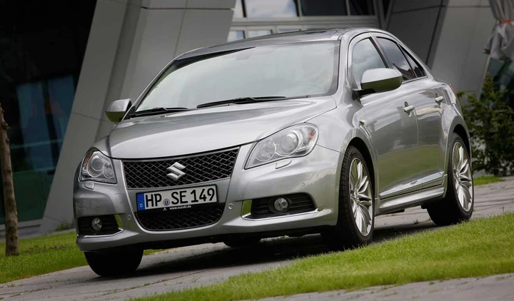 Suzuki Kizashi, a giugno il GPL al prezzo del benzina