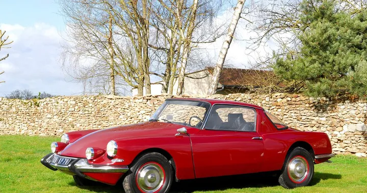 Citroen DS e SM: la storia a Retromobile 2016