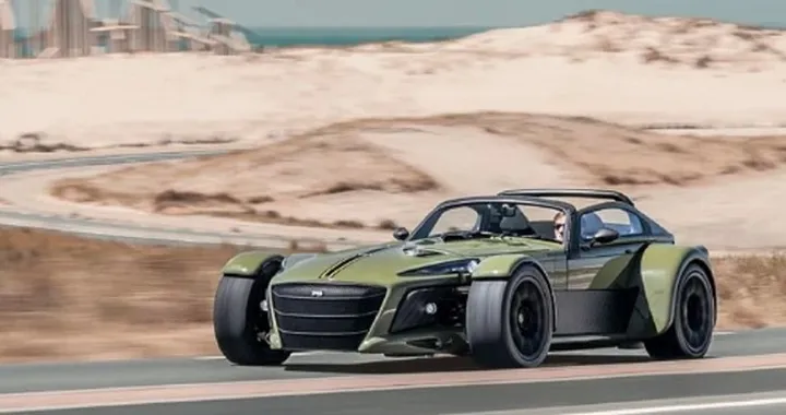 Donkervoort D8 GTO-JD70: i prezzi della roadster da 415 CV