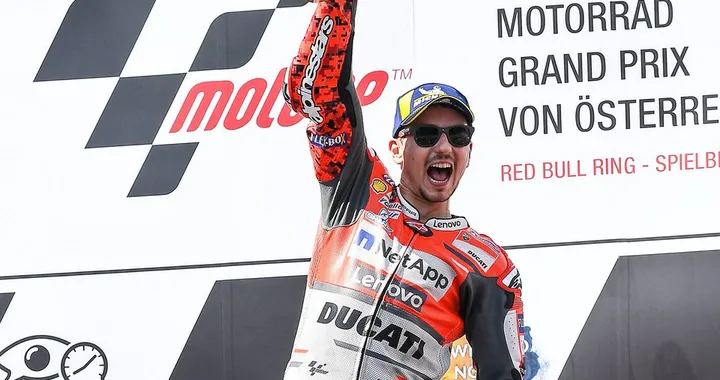 MotoGP: in Austria trionfa Lorenzo