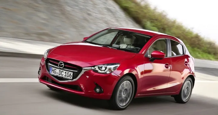 Mazda 2: ammiraglia compatta