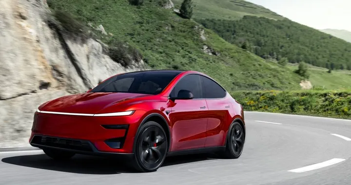 Tesla Model Y: difetti tripli nel principale rapporto in Germania