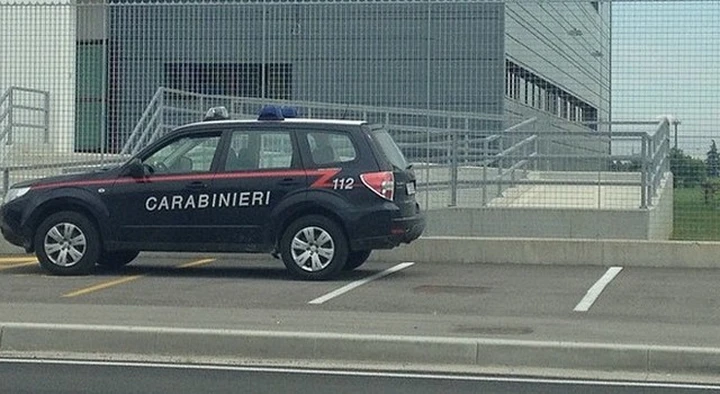 Parcheggi assurdi: soste al limite della realtà
