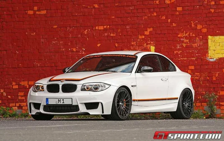 Bmw Serie 1 M Coupé by APP