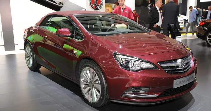 Opel Cascada al Salone di Ginevra 2013