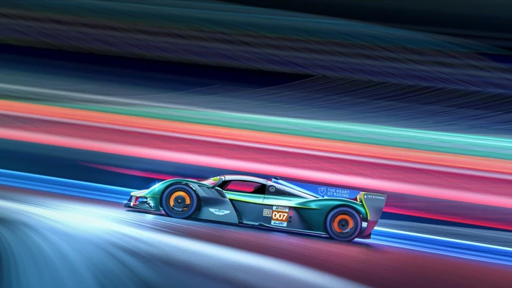 Aston Martin Valkyrie gare endurance