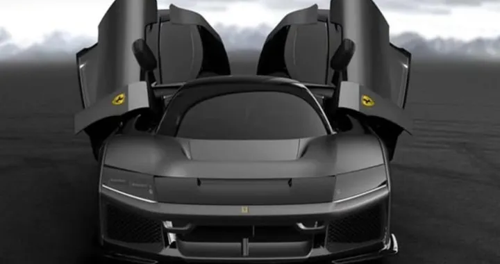 Zlatan Ibrahimović si regala una Ferrari F80 nera per i 44 anni