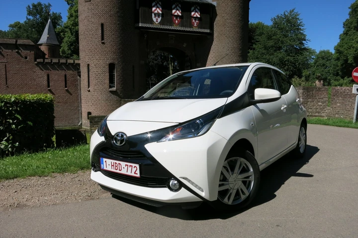 Toyota Aygo 2014, prezzo da 10.250 euro