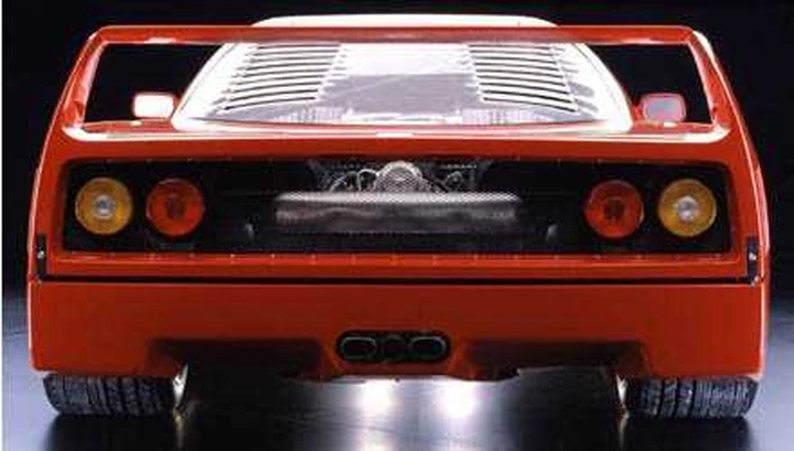 Ferrari F40 (ieri) e 599 GTO (oggi): limite Rosso