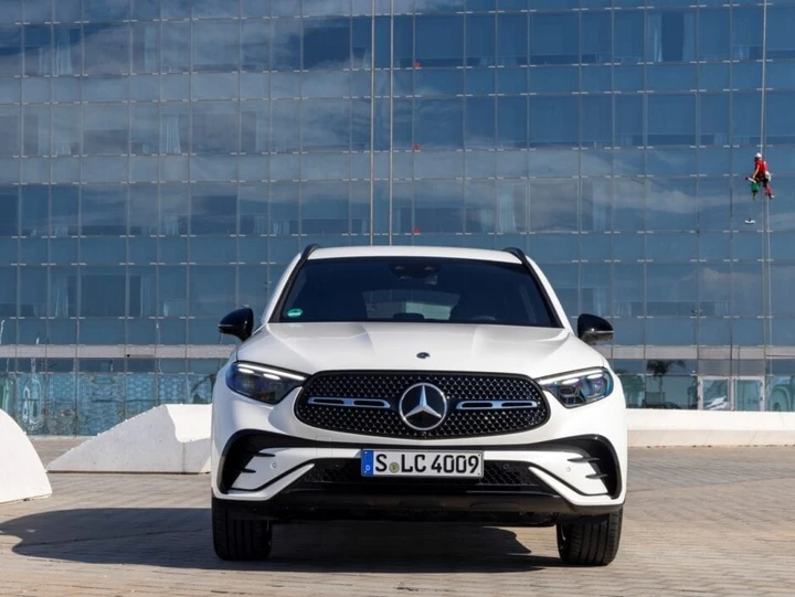 Nuova Mercedes GLC Coupè 2023: sarà solo elettrificata