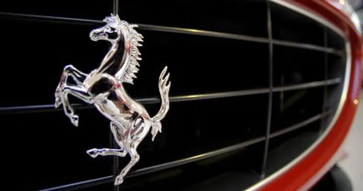 Marchionne regala 5 mila euro in busta paga ai dipendenti Ferrari